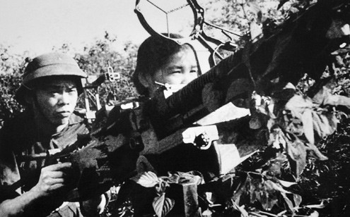 Trận địa pháo cao xạ dân quân Vĩnh Thủy lập công bắn rơi 6 máy bay Mỹ ngày 11/11/1966.